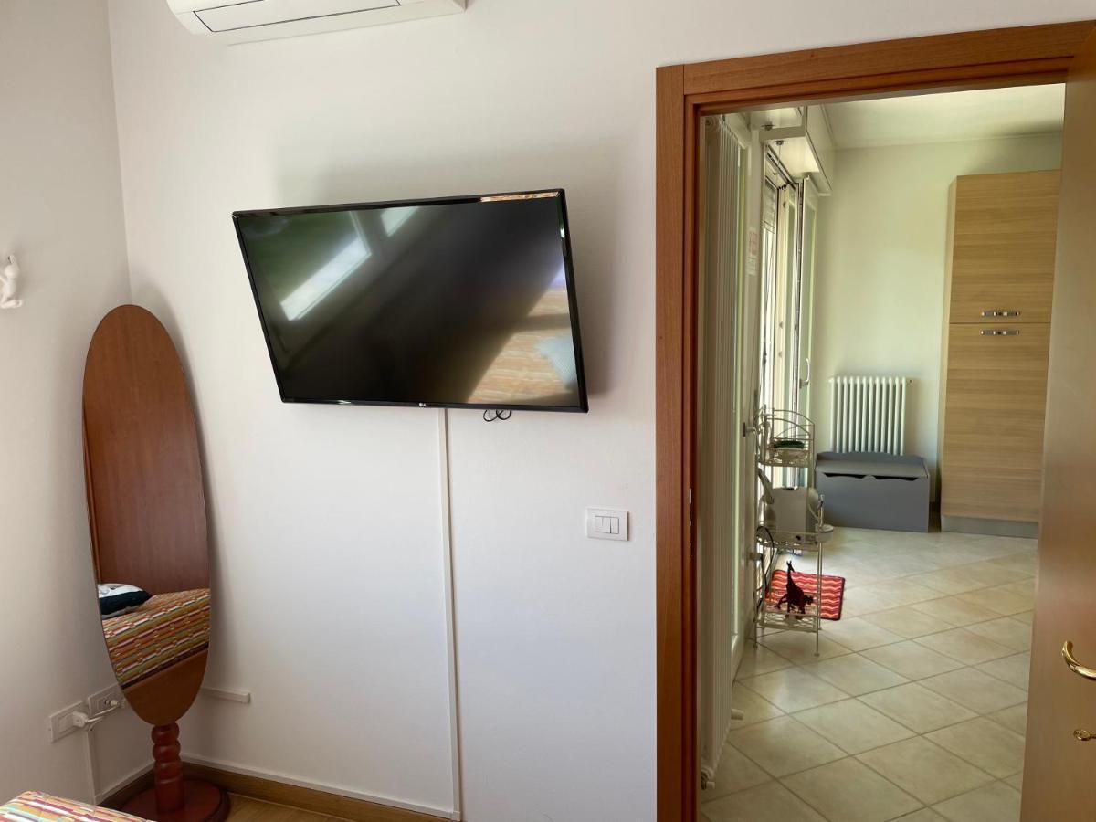 Nichi House Appartement Senigallia Buitenkant foto